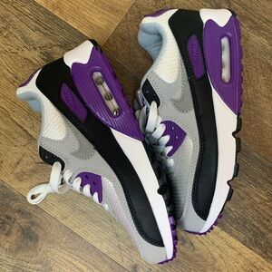 Nike Air Max 90 Hyper Grape NWT